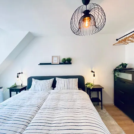 * 2br Flat Near Karl-heine-kanal Apartamento *